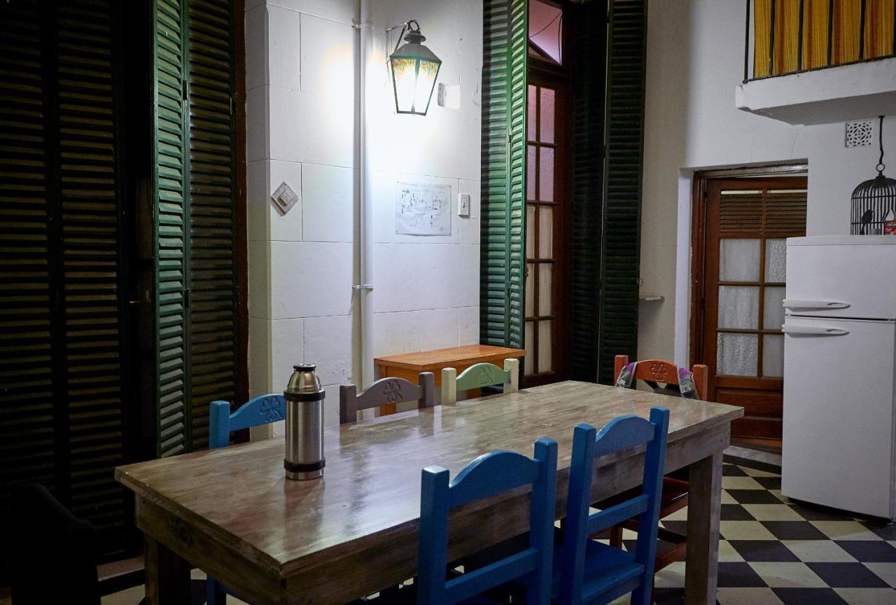 VI Luz Y Entre Hostel Buenos Aires Exterior photo